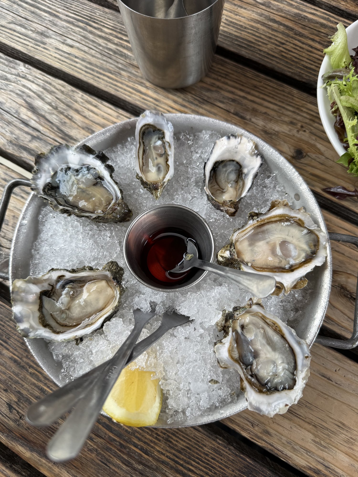 Raw, on ice, with mignonette